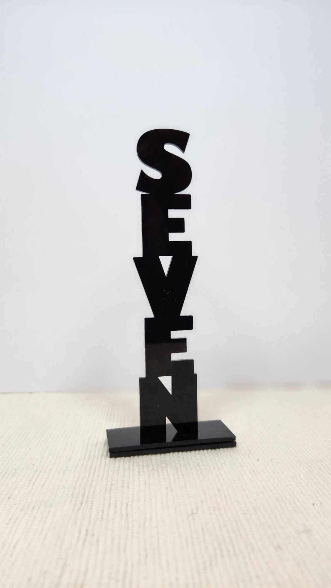 Custom Table Numbers